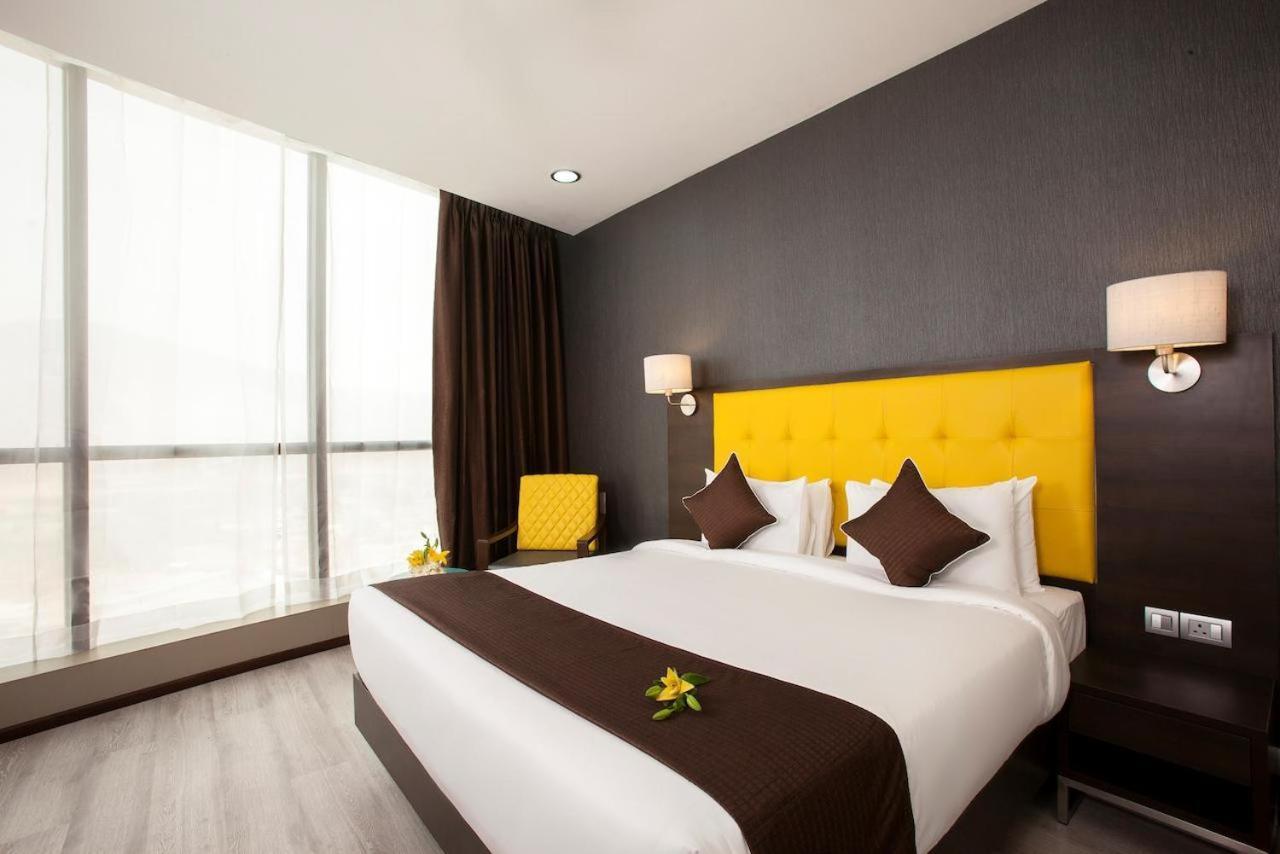 Hotel Mumbai House Airoli, Navi Mumbai Buitenkant foto